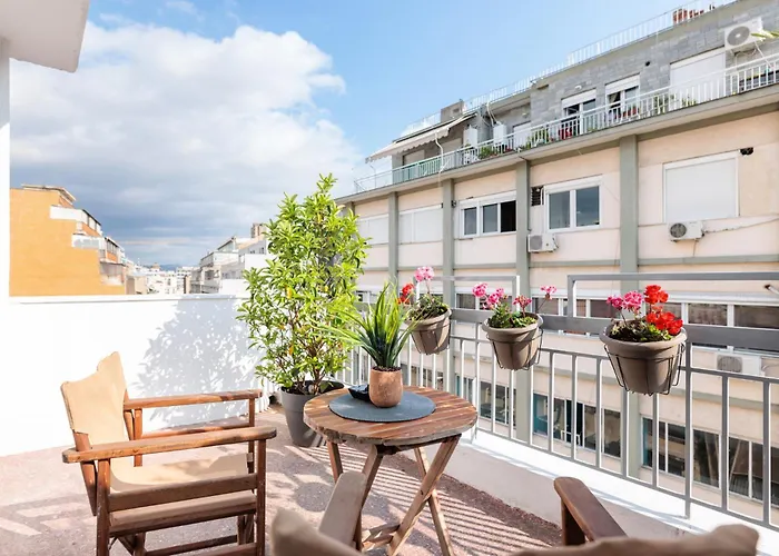 Unique Room-Jacuzzi And Balcony