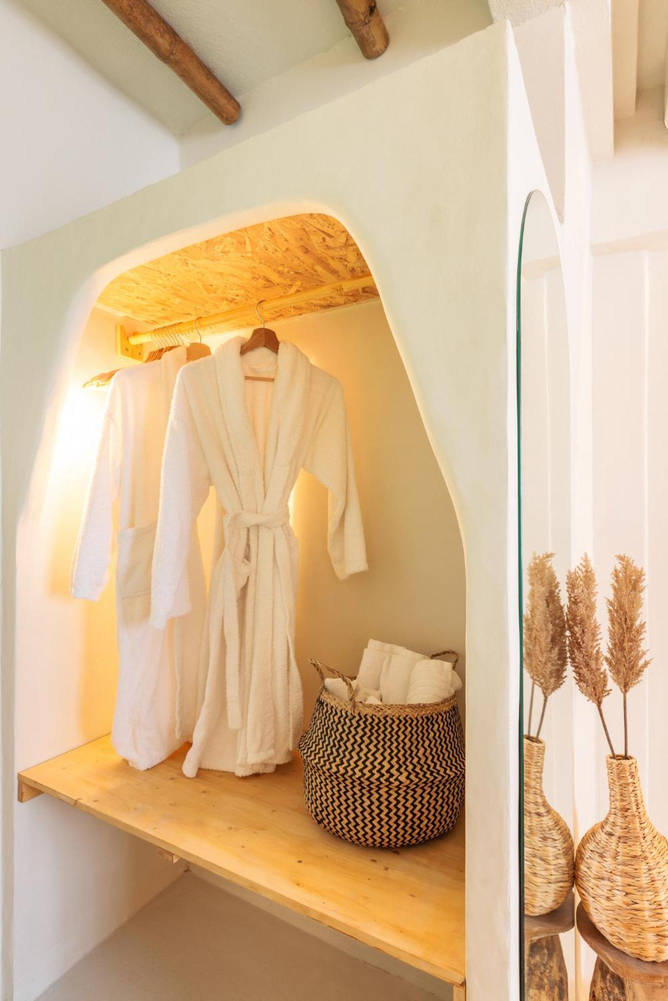 Unique Room-jacuzzi And Balcony Apartament *