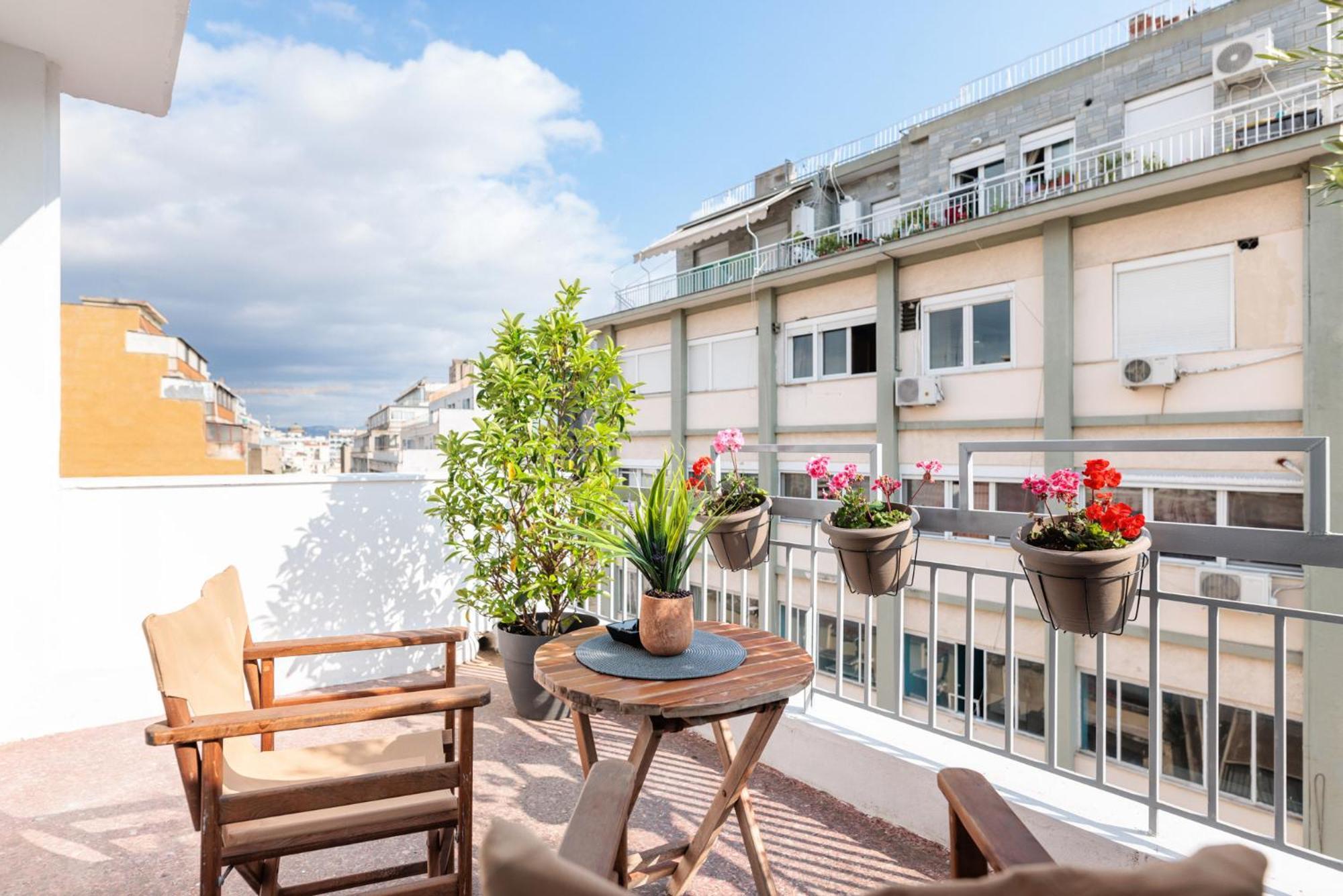 Apartament Unique Room-jacuzzi And Balcony *