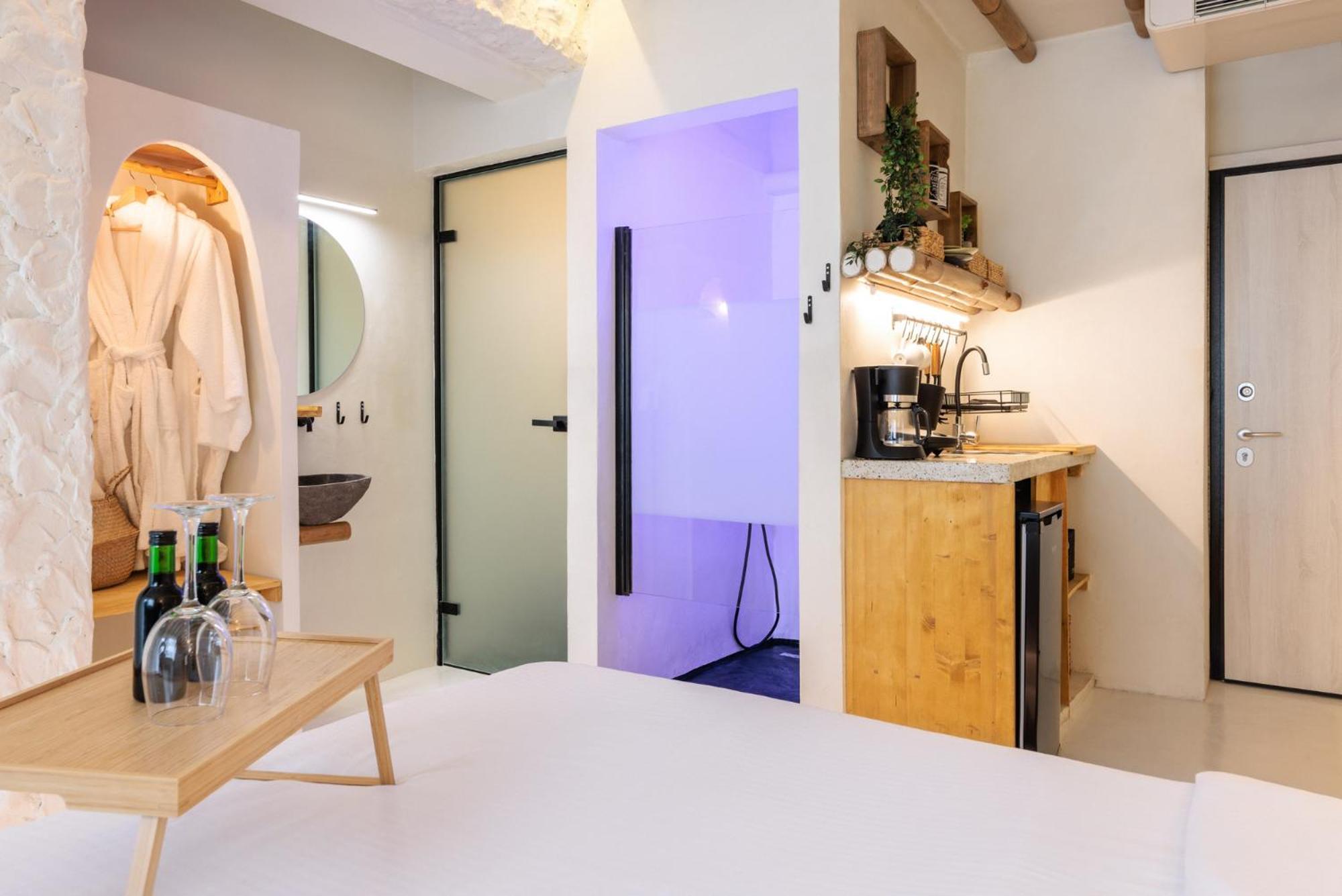 Unique Room-jacuzzi And Balcony Apartment *